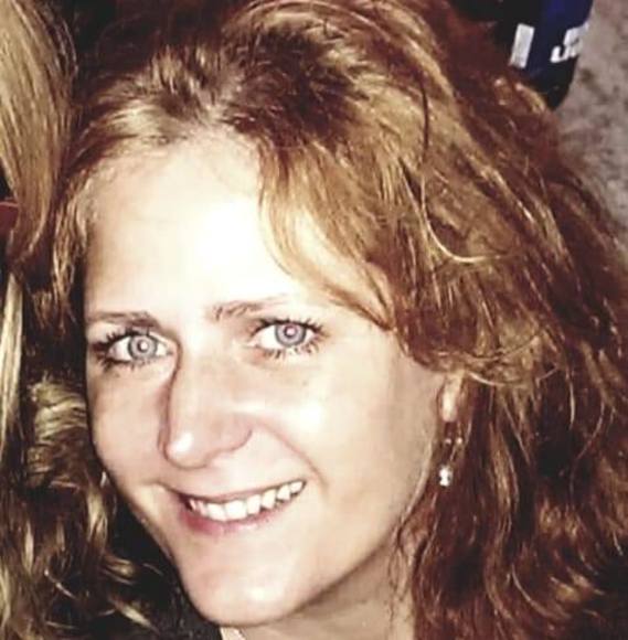 Meet your Posher, Patti - Picture 1 of 1